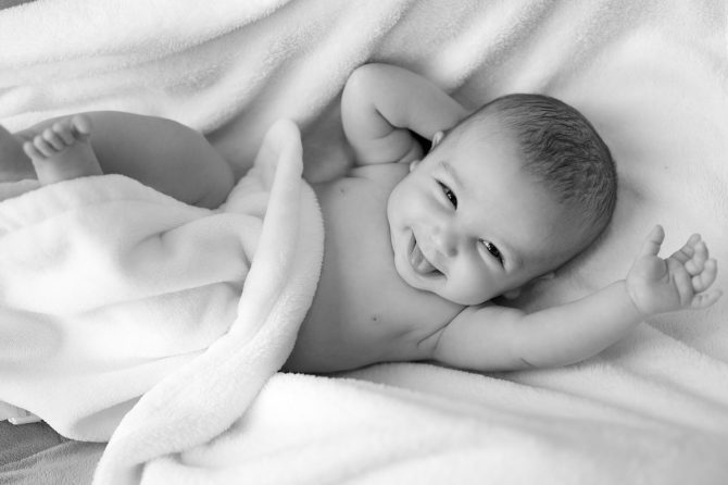 Badanie USG jamy brzusznej dziecka – co każdy rodzic wiedzieć powinien?